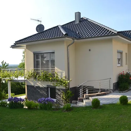 Haus Roth Apartment *